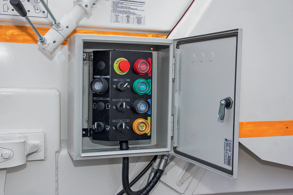 Турецкое с японским, или как в России мусоровоз на шасси Isuzu сделали